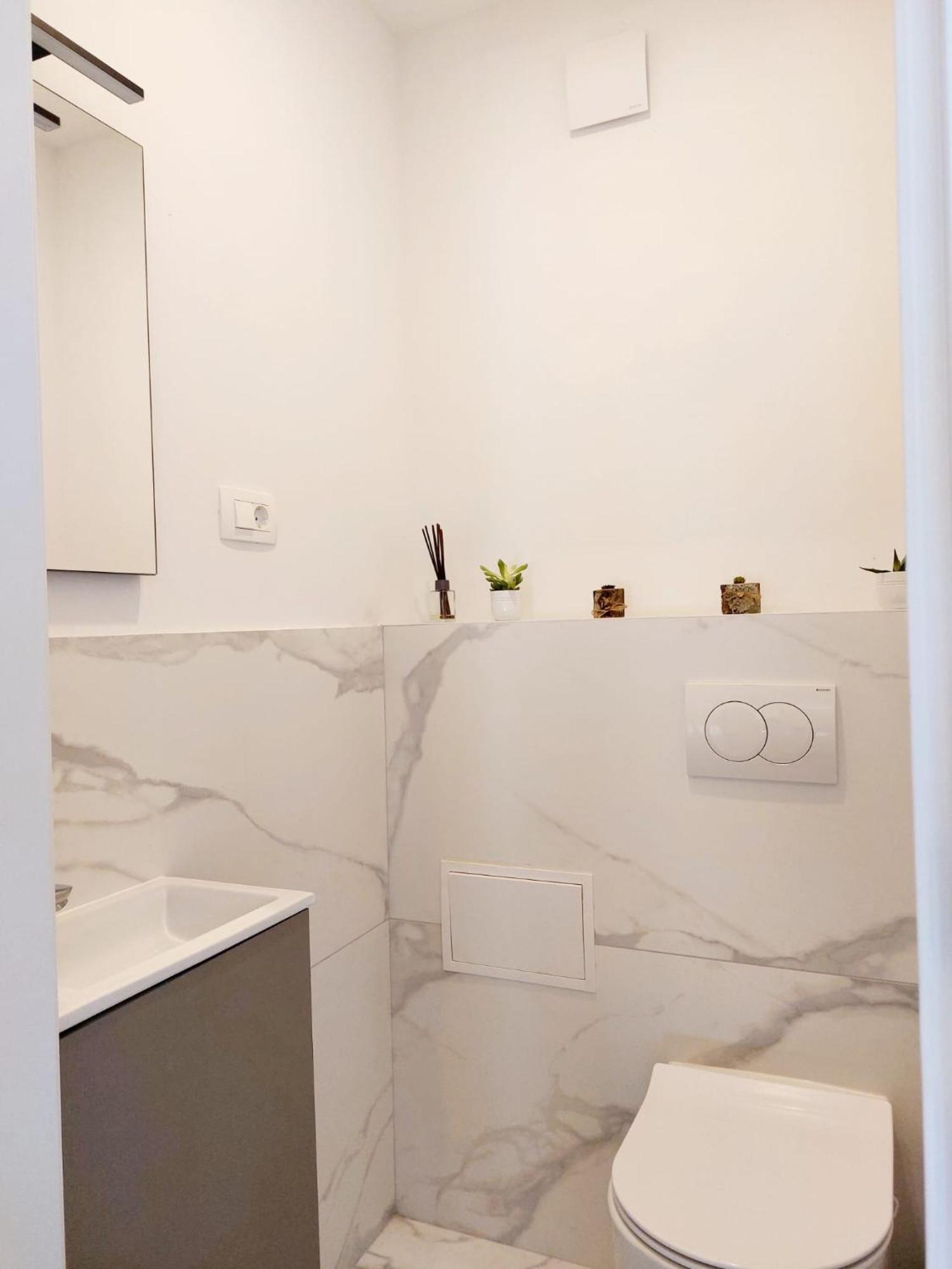 Comfort 2 Bedroom Apartment 10Min Walk From Center And Beach 스플리트 외부 사진