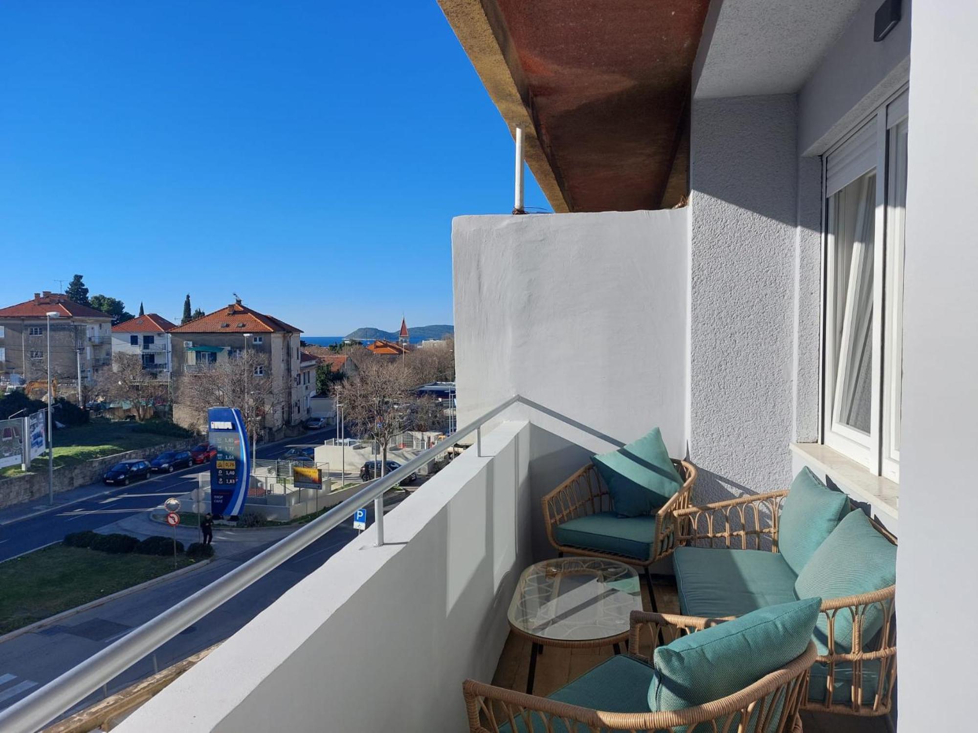 Comfort 2 Bedroom Apartment 10Min Walk From Center And Beach 스플리트 외부 사진
